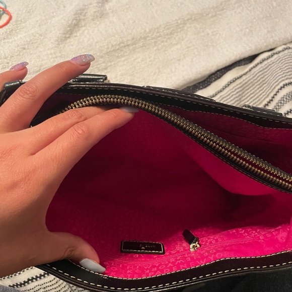 Kate Spade Crossbody🖤 - Picture 5 of 7